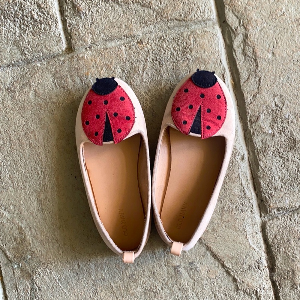 Old navy lady bug flats 🐞